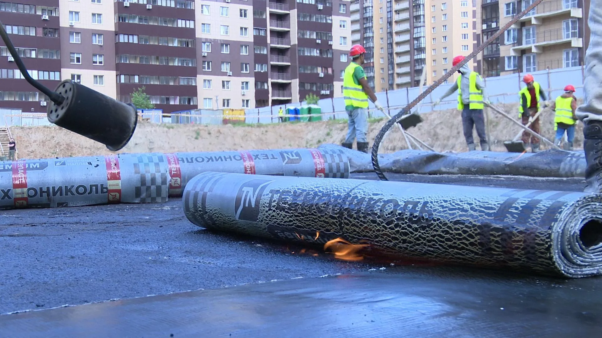 Количество рабочих увеличат на строительстве первой в Реутове школы с IT‑уклоном