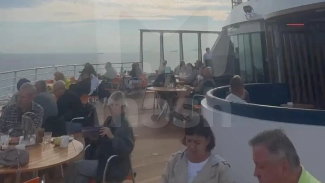 Более 600 россиян застряли на борту лайнера у берегов Турции