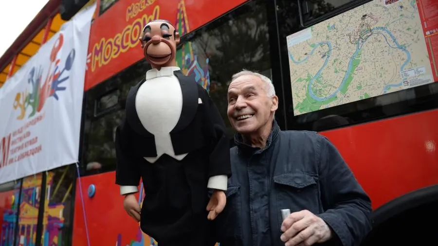 Большая потеря: умер артист театра кукол Образцова Ляпидевский