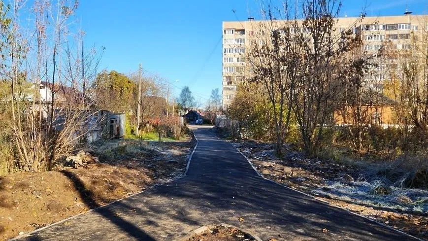 Тротуар построили на Полевой улице Подольска