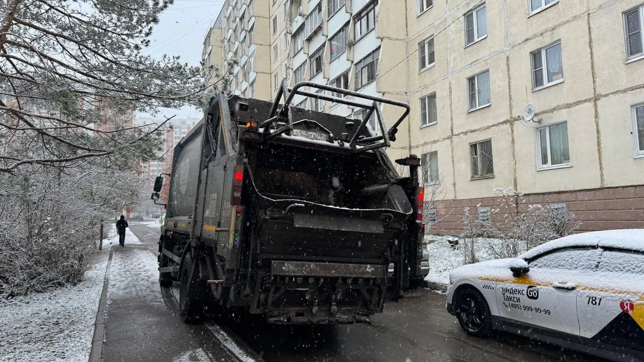 В Подмосковье выявлено порядка 100 случаев неправильной парковки за ноябрь