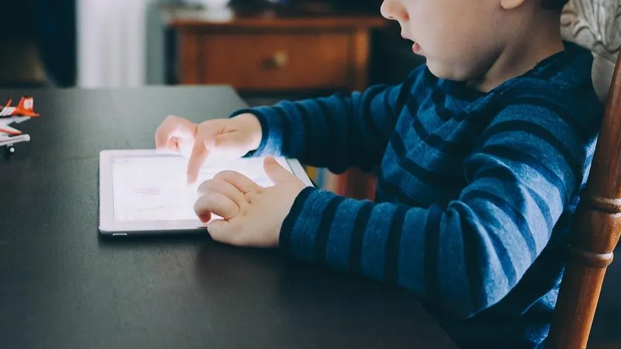 Apple представила новый iPad для студентов и школьников