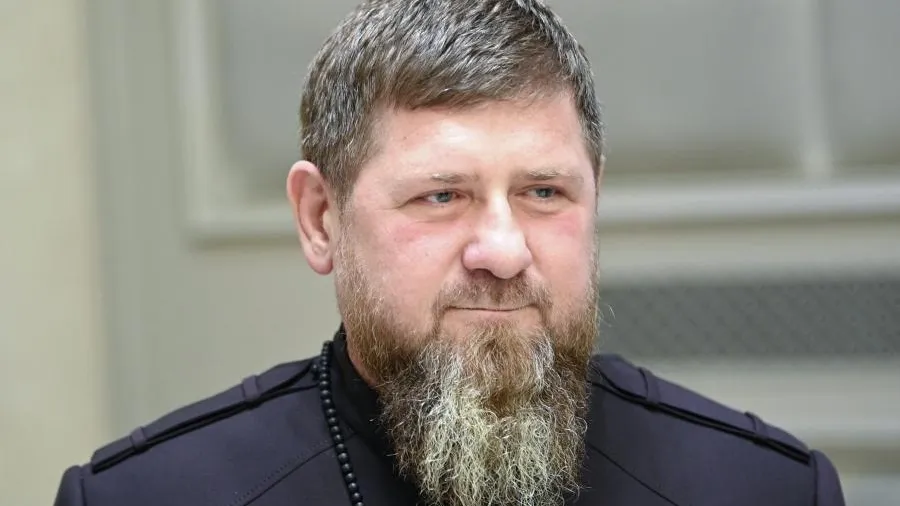 Кадыров иронично поблагодарил Евросоюз за санкции против его матери