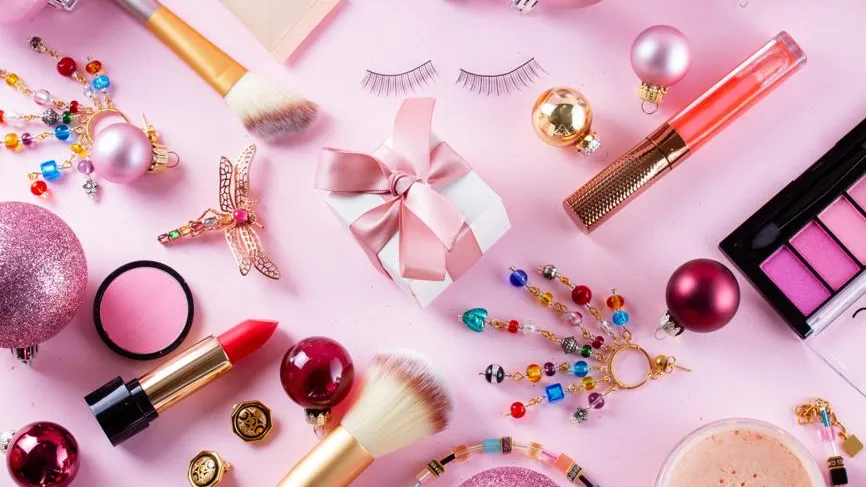 Подделку косметики можно вычислить за секунды: на что нужно обратить внимание