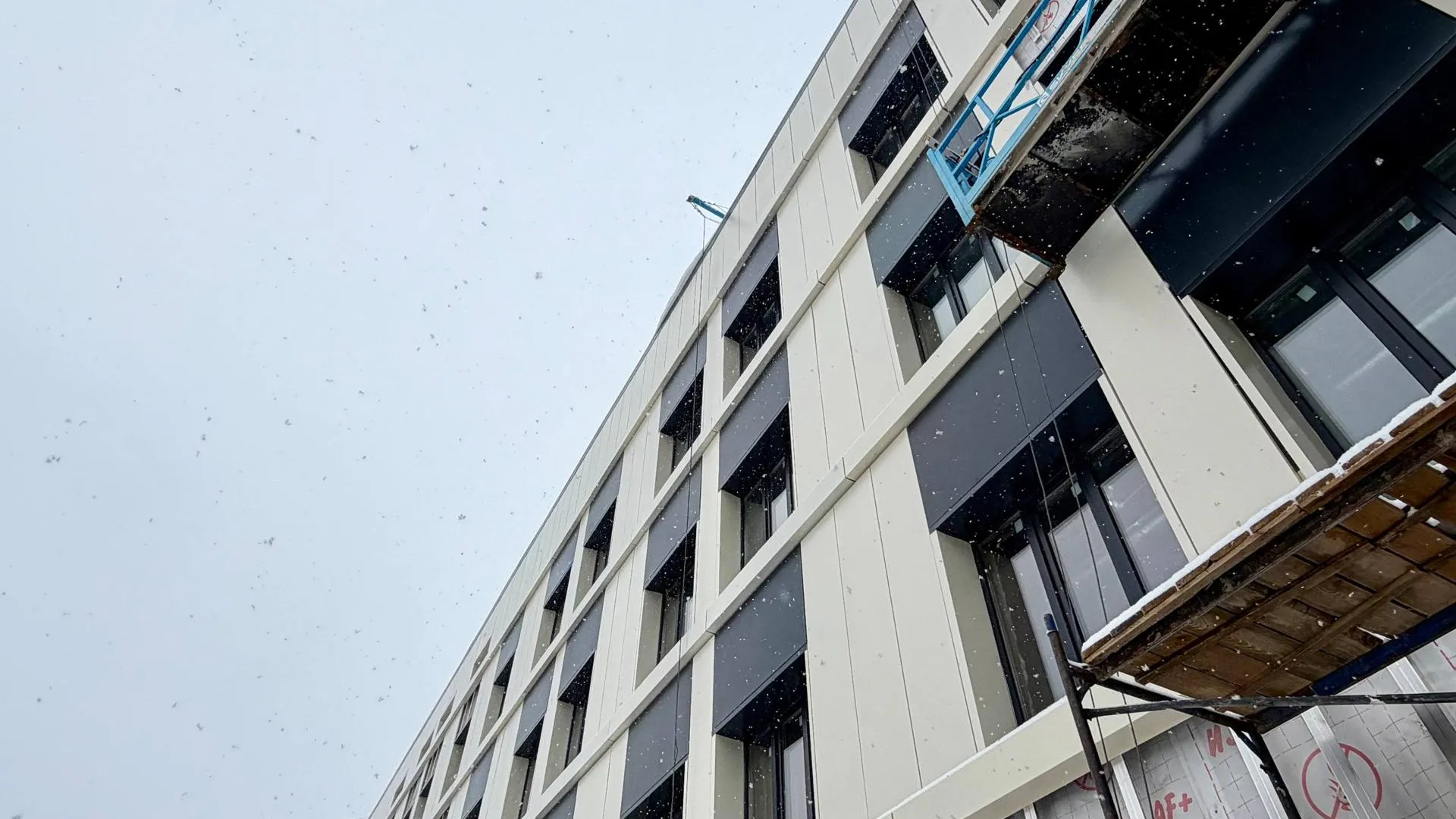 Строительная готовность хирургического корпуса в Можайске составляет более 50%