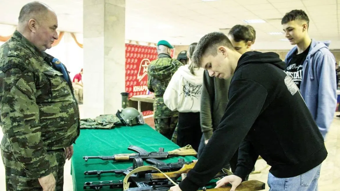 В Подольске фестиваль «Помню. Горжусь. Помогаю» собрал более 300 студентов