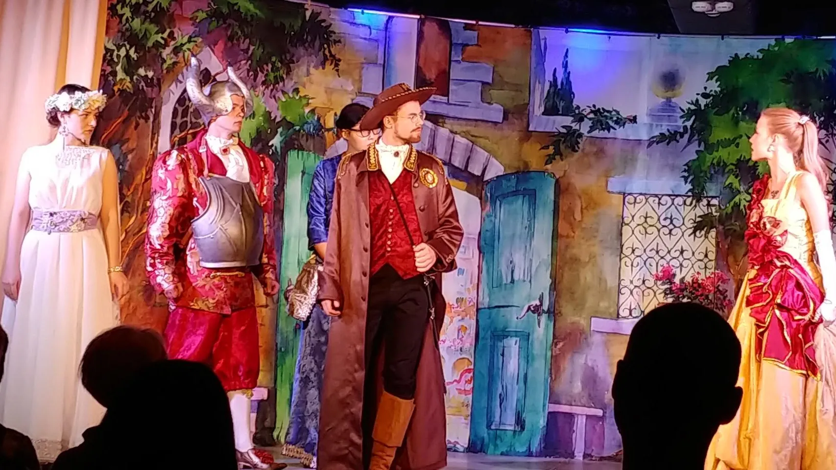 «Клуб любителей театра» открыл новый творческий сезон в Подольске