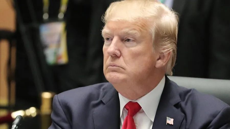 Трамп: Украина бессмысленно потеряла 400 тысяч солдат