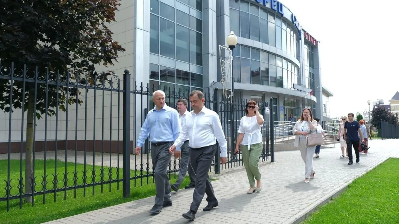 Спикер Мособлдумы осмотрел детский оздоровительный комплекс в Шаховской