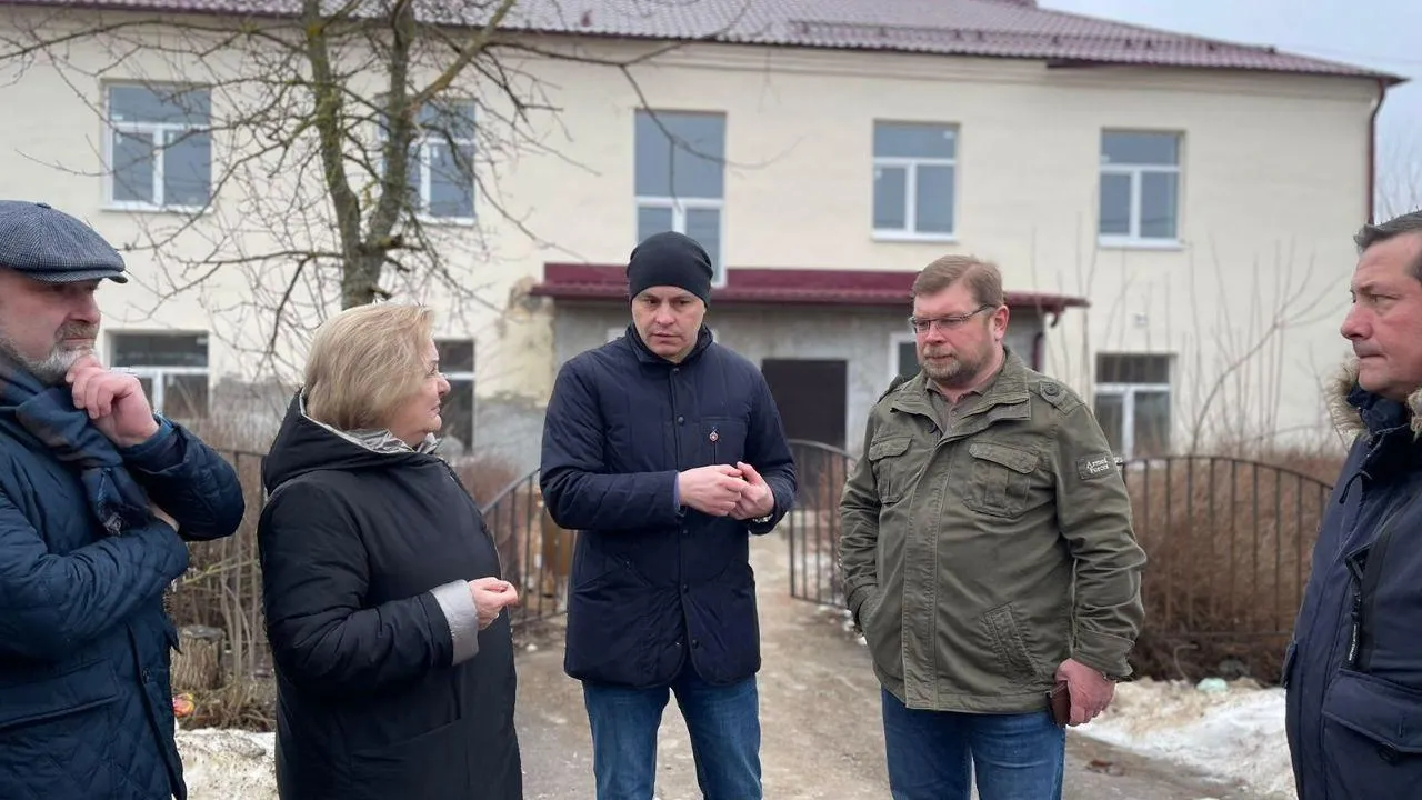 В подмосковном поселке Колюбакино проведен осмотр поликлиники после ремонта