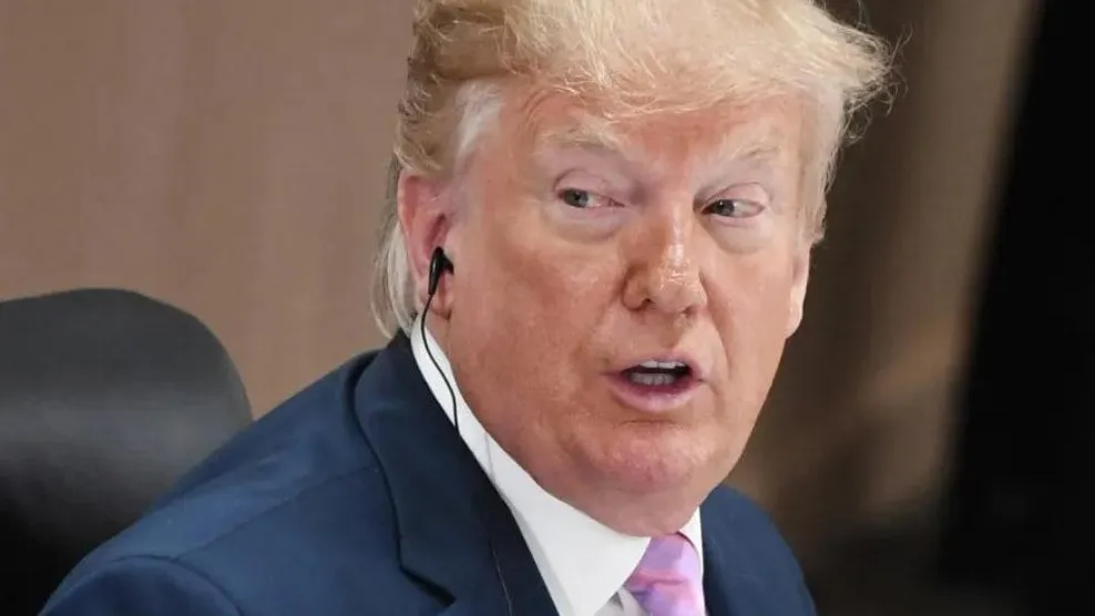 Трамп сообщил о ежедневных переговорах по Украине