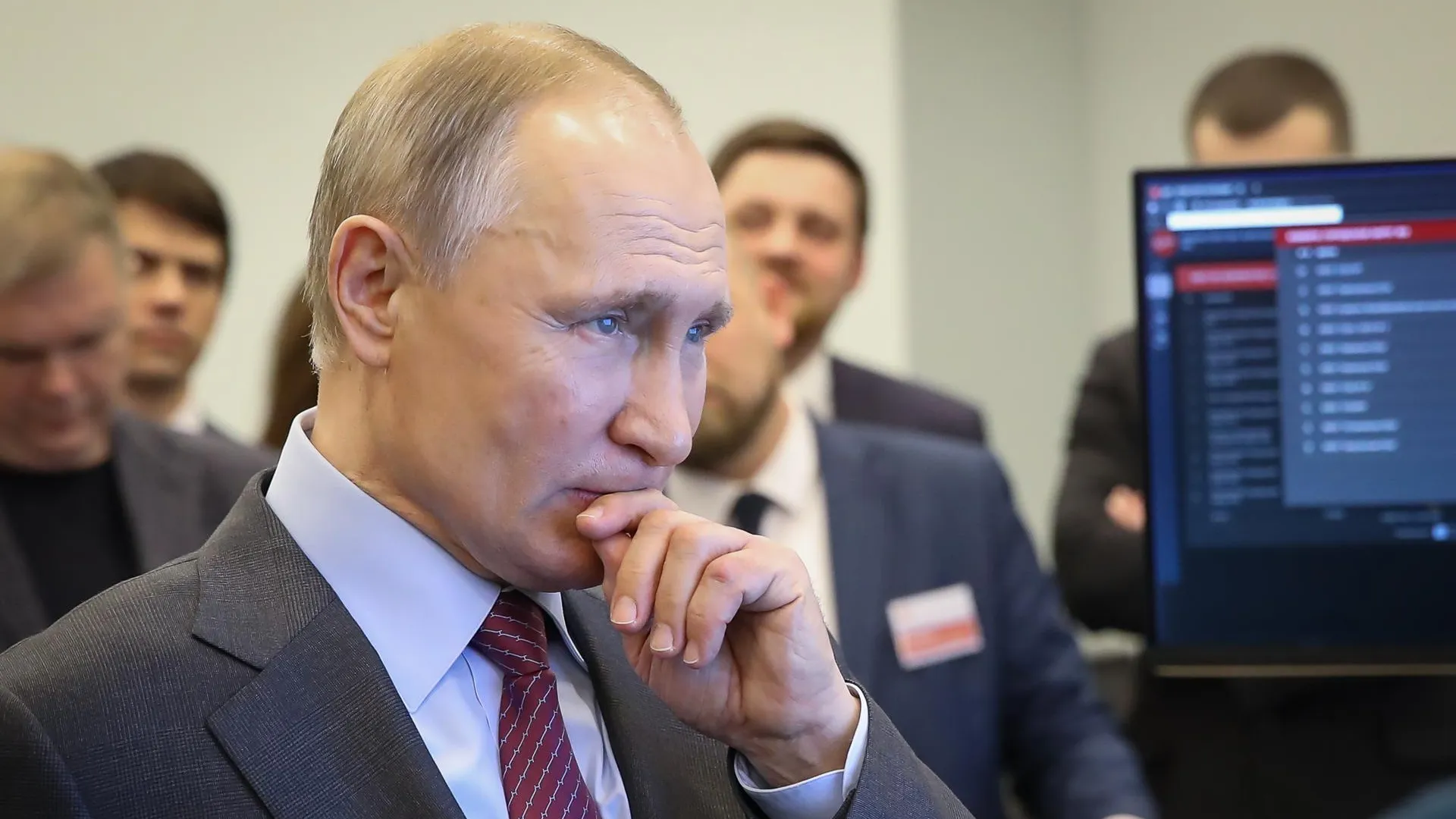 Путин ознакомился с работой подмосковного портала «Добродел»
