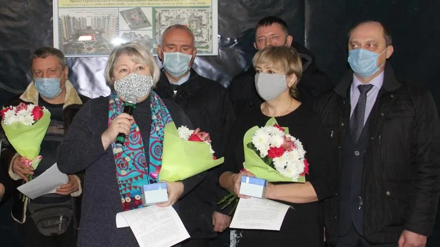 Дольщикам ЖК в поселке Вербилки Талдомского округа начали вручать ключи