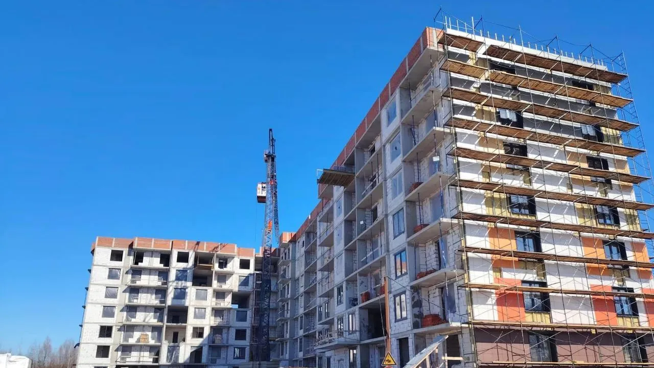 Стройготовность дома для переселенцев из аварийного жилья в Шатуре превысила 55%