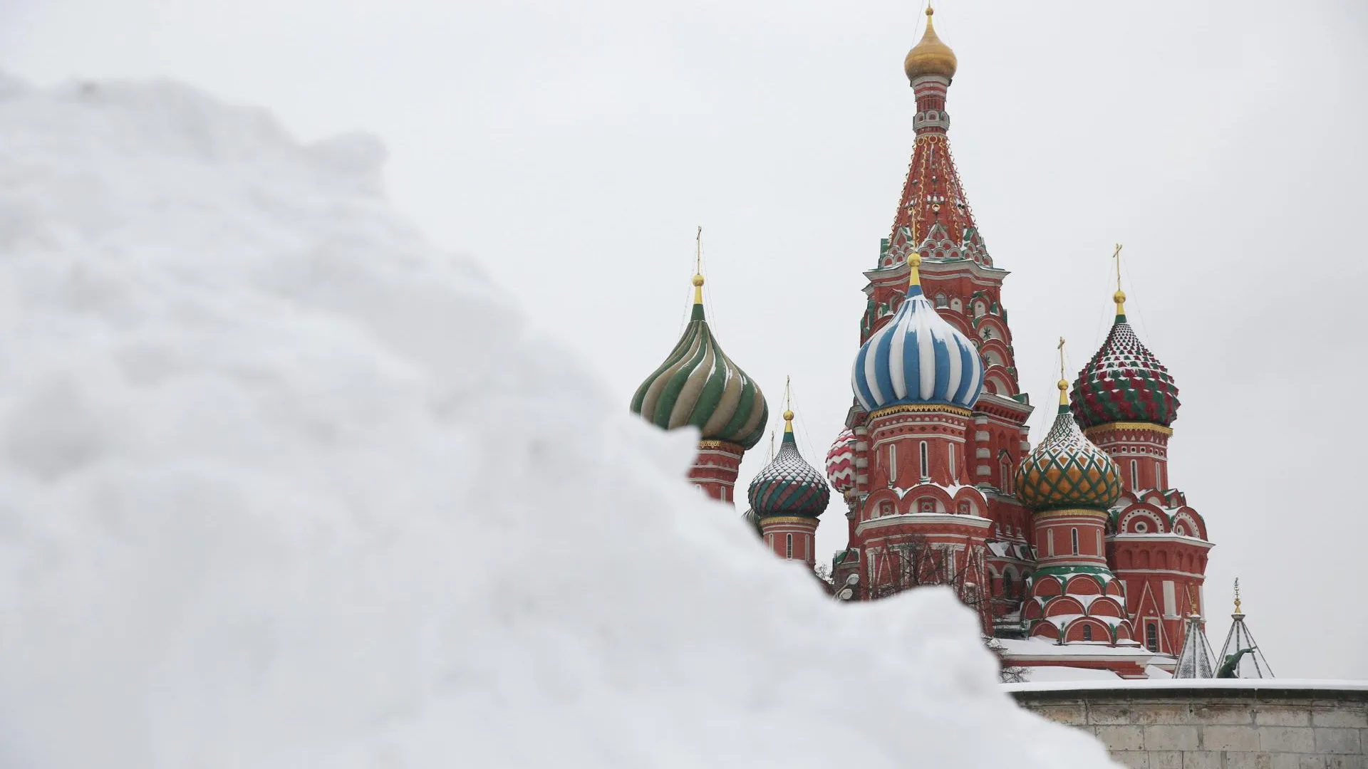 Тишковец: высота сугробов в Москве достигнет рекорда за последние 68 лет