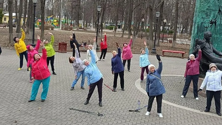 Общегородскую зарядку проводят в парке Подольска 3 раза в неделю