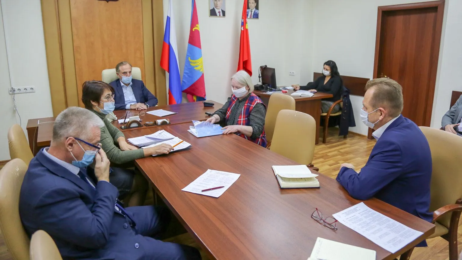 Владимир Ружицкий провел личный прием граждан в Люберцах
