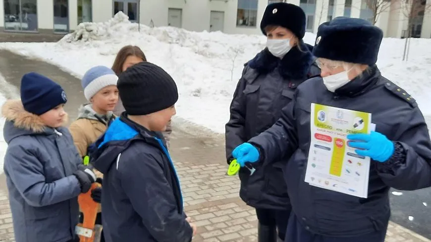 Юным пешеходам Люберец напомнили правила безопасного поведения во дворах