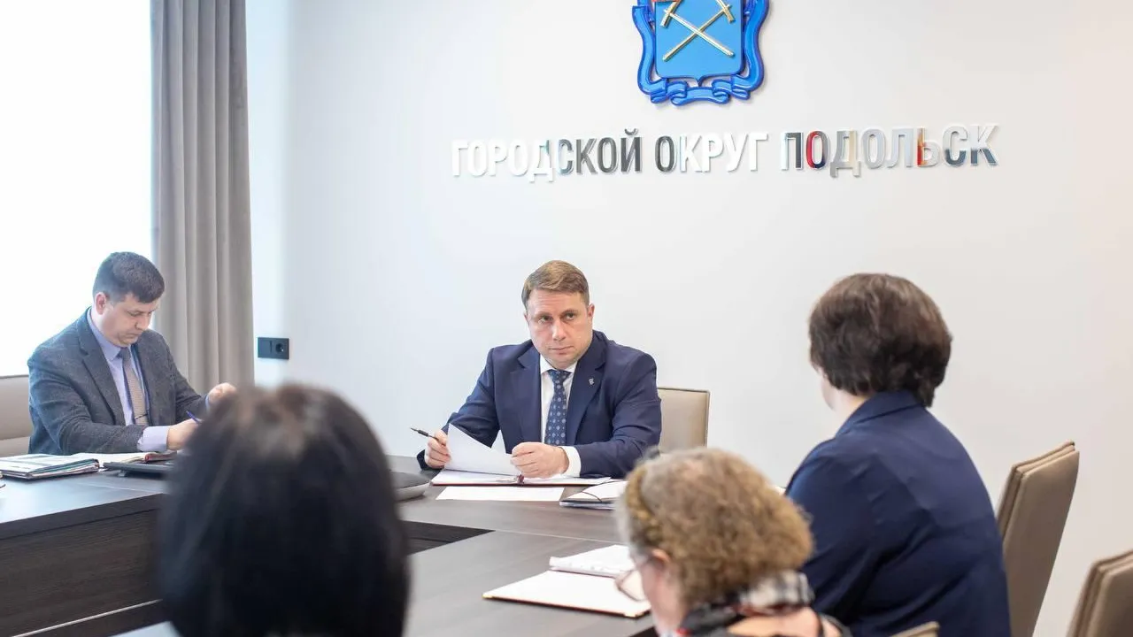 Главу Подольска попросили расселить аварийные дома в микрорайоне Красная Горка
