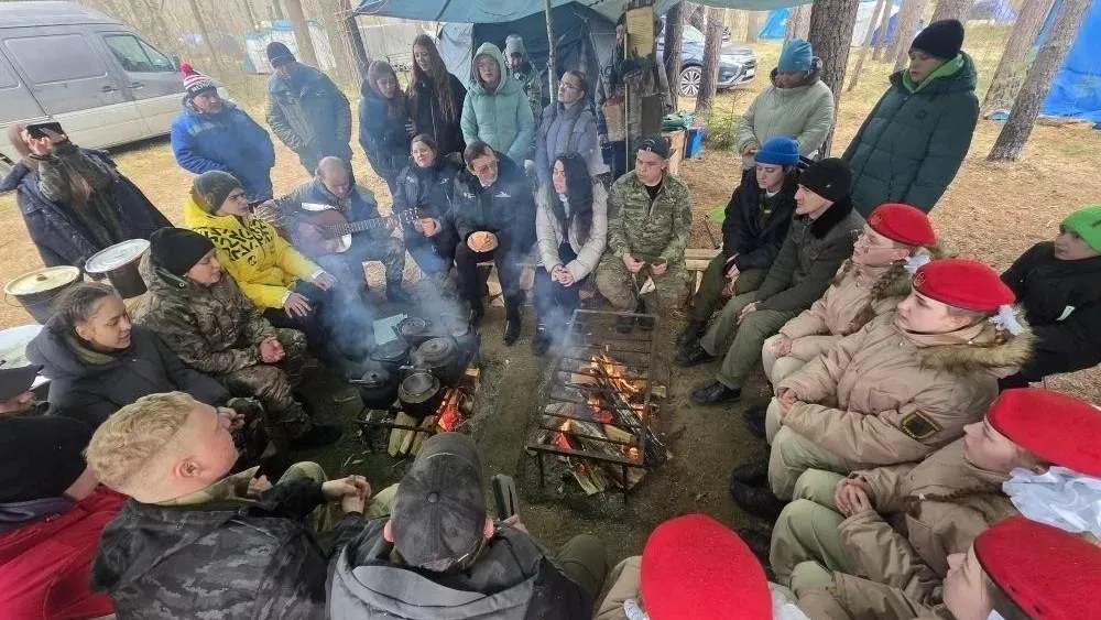 Школьный отряд из Королева провел вахту под Ржевом