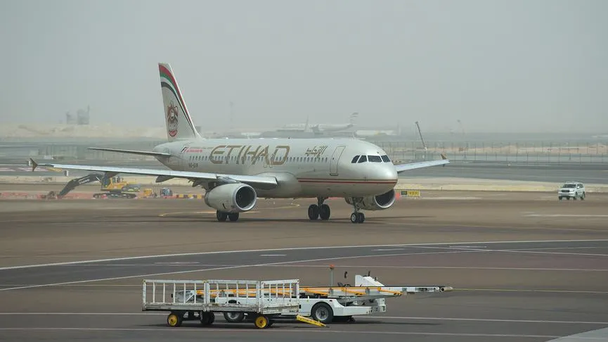 В Дубае начали частично возобновлять авиасообщение