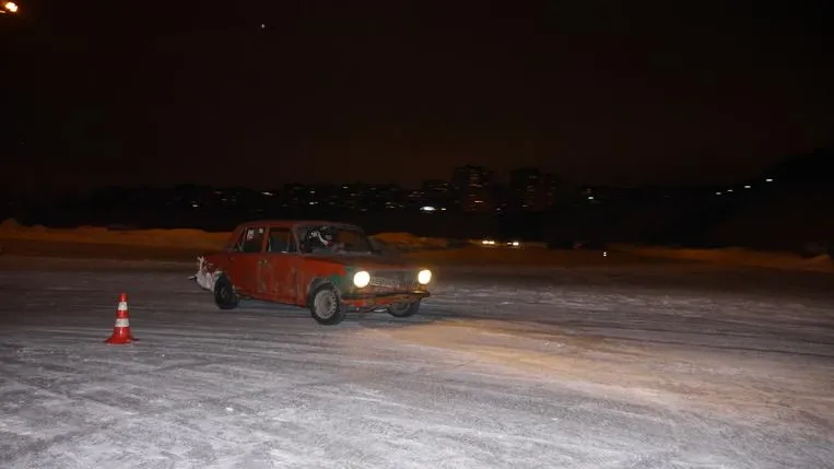 Более 50 гонщиков приняли участие в трек‑дне по скоростному автоманеврированию в Люберцах