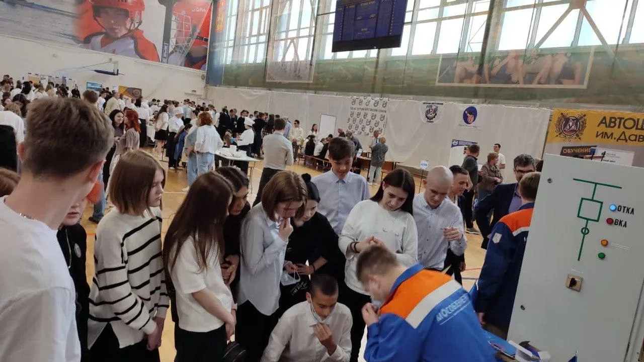Подмосковные энергетики приняли участие в фестивале профессий в Шатуре