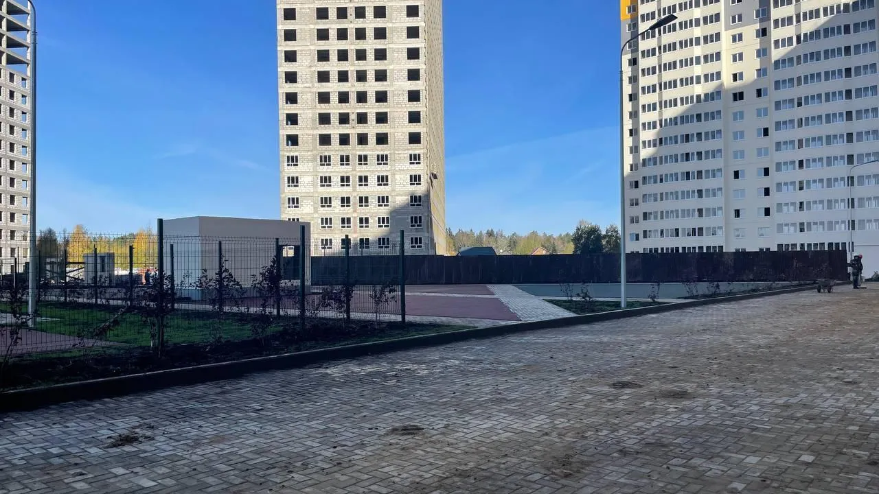 В Подмосковье в ноябре достроят еще один дом в ЖК «Зеленоградский» для молодых семей