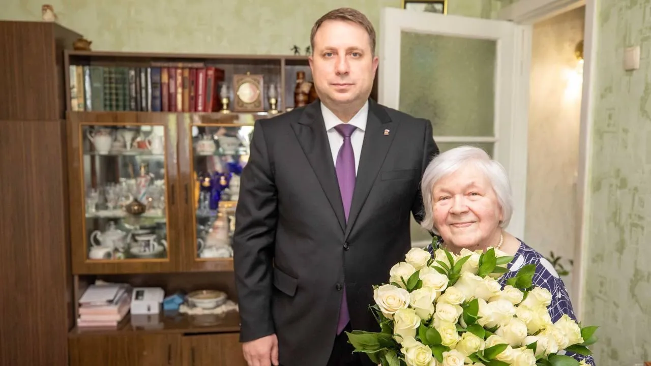 Глава Подольска поздравил жительницу блокадного Ленинграда Лидию Жукову с 87‑летием