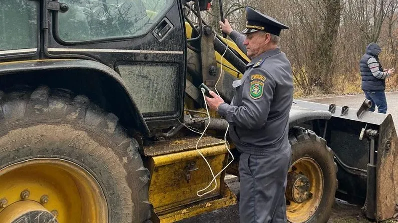 Более 35 тыс самоходных машин осмотрели в Подмосковье с начала года