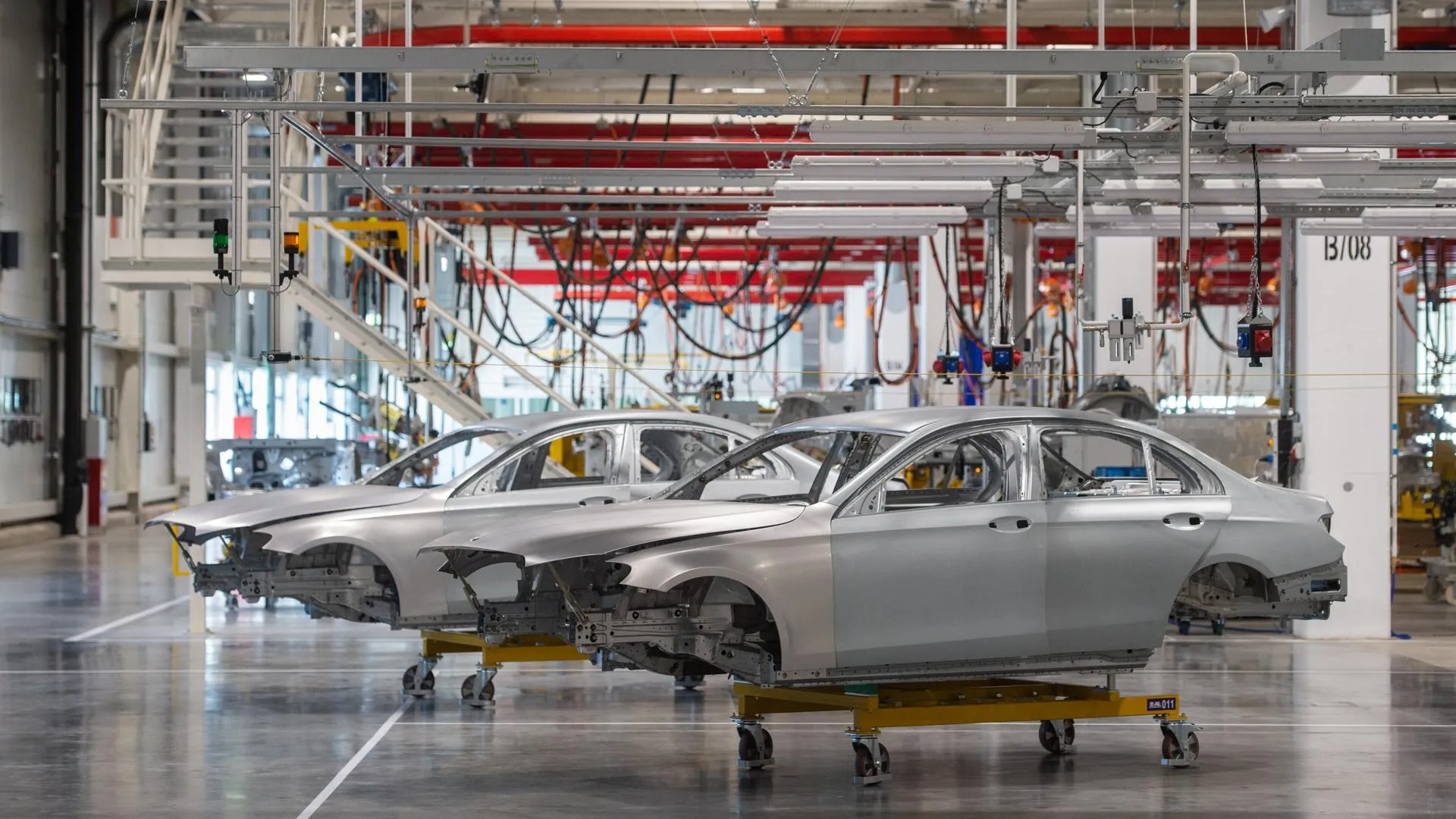 Первый автомобиль Mercedes выпустили на заводе в Подмосковье