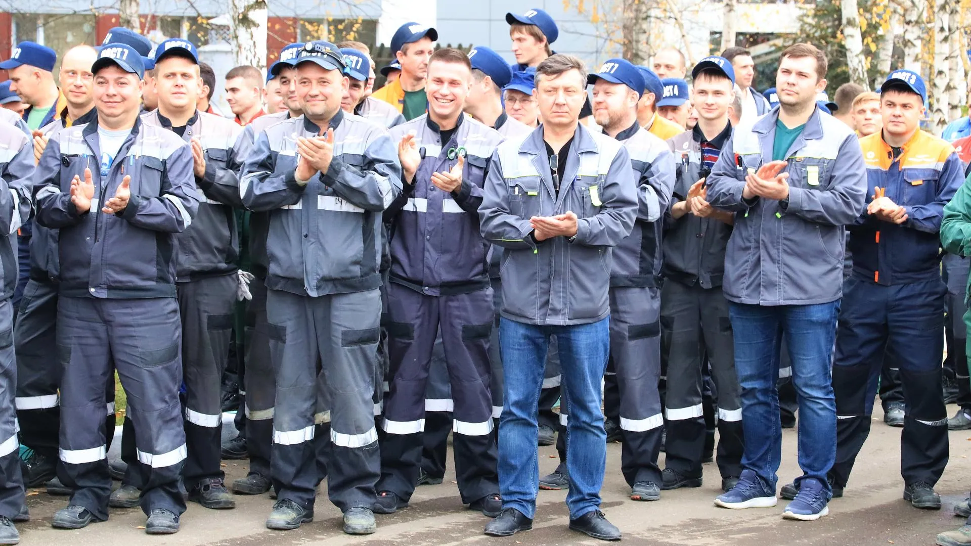 Мытищинский «Метровагонмаш» поставит еще 60 вагонов метро в Баку