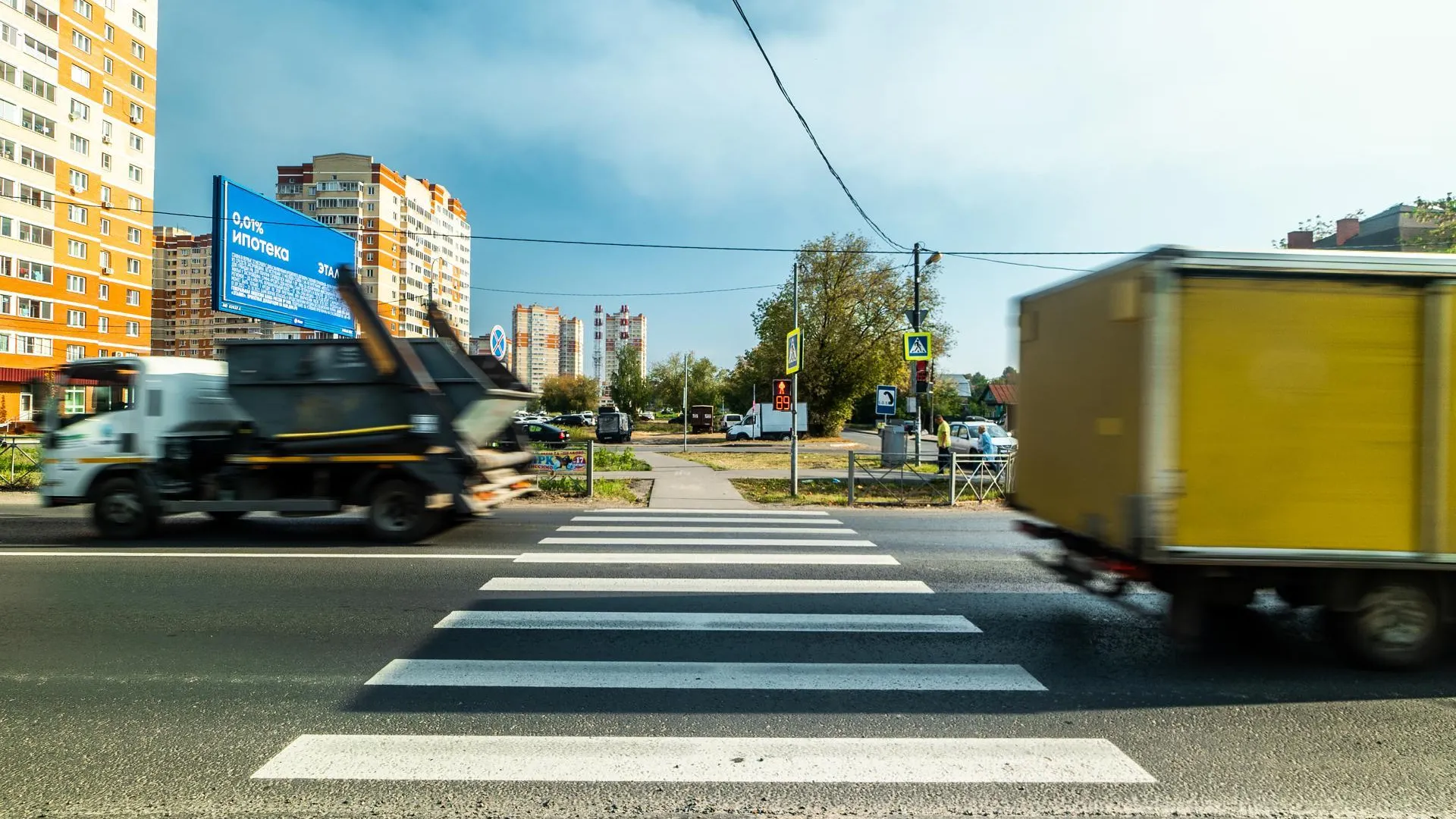 На 10 дорогах Подмосковья отремонтировали ограждения