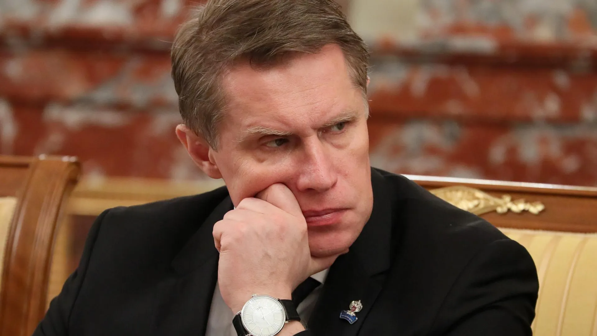 Мурашко взял на контроль оказание помощи пострадавшим при взрыве в доме в Ногинске
