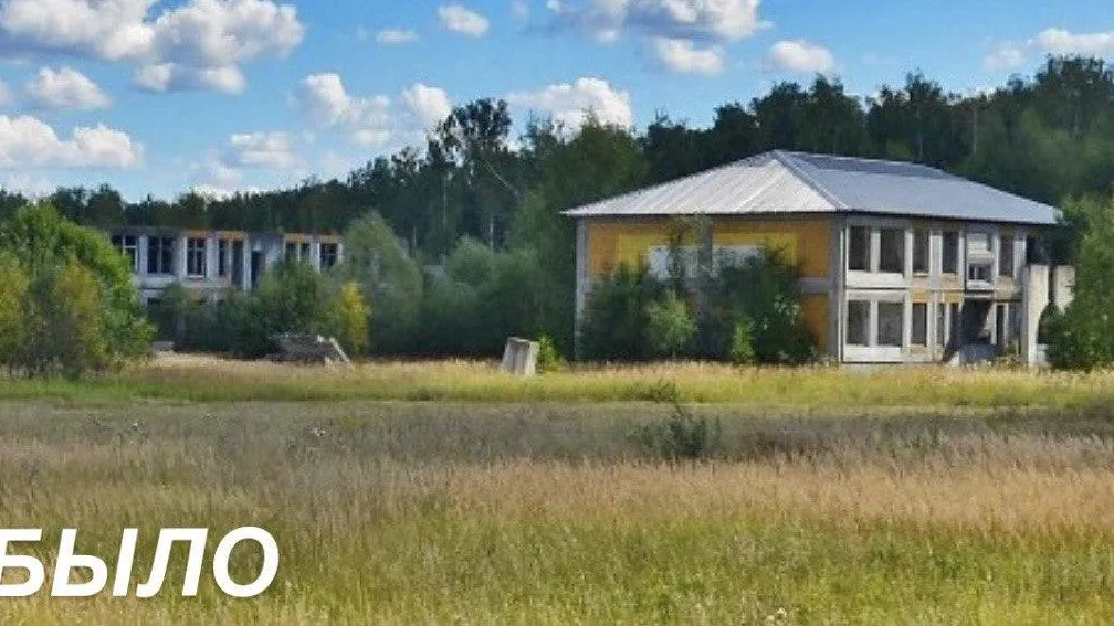 В Ступине снесли два недостроенных аварийных здания, которые портили облик территории