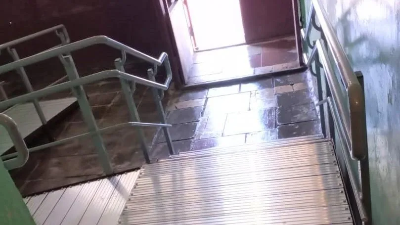 В домах Подольска оборудовали доступную среду для маломобильных жителей