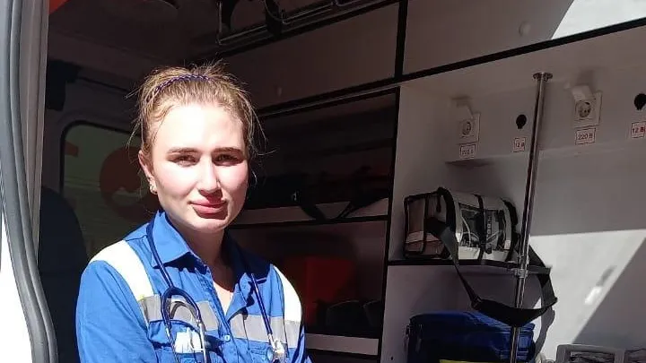 Около 1,3 тыс выпускников медколледжа начали работать в больницах Подмосковья