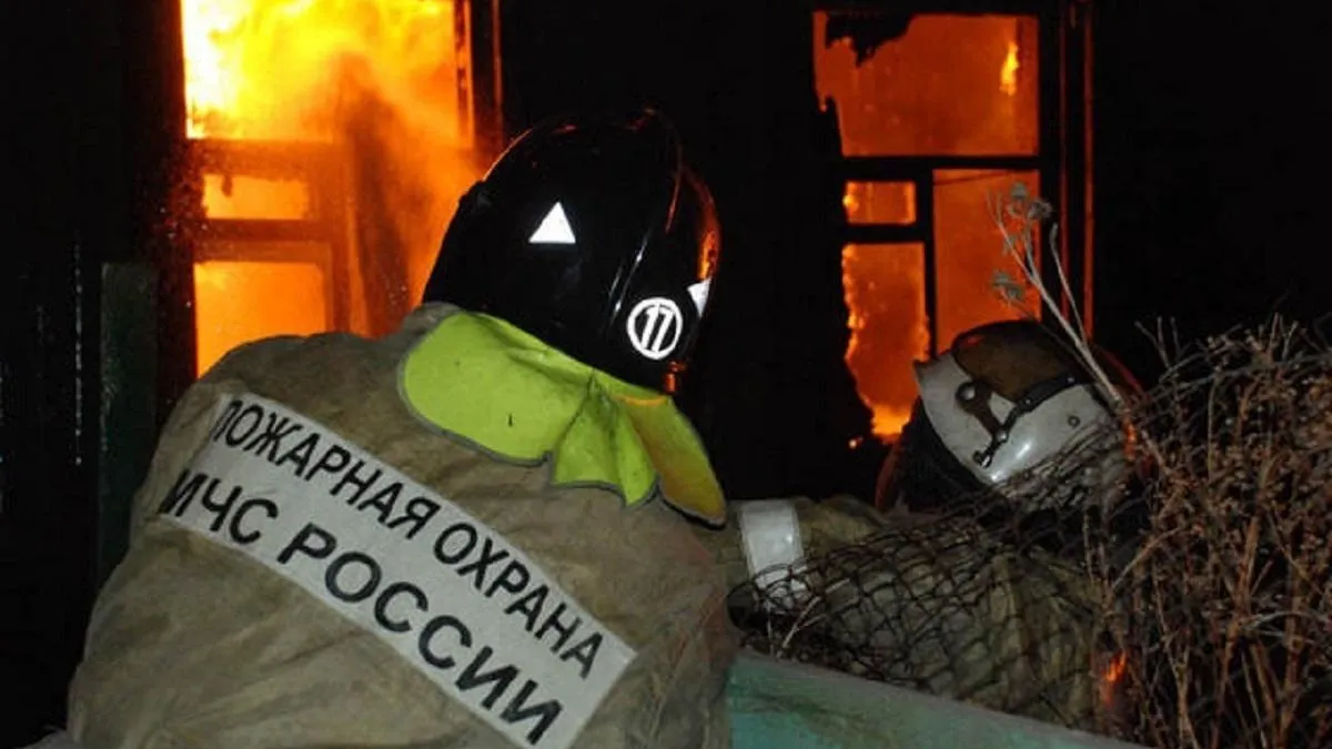 Человек пострадал при пожаре в садовом доме в Чехове