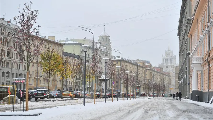 Новогодняя экскурсия по Садовому кольцу появилась в приложении «Мосгорпасс»