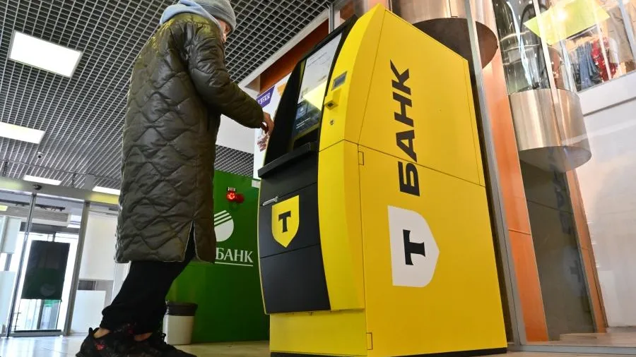 Верховный суд обязал Т-Банк выплатить компании около 30 млн руб по делу о валюте