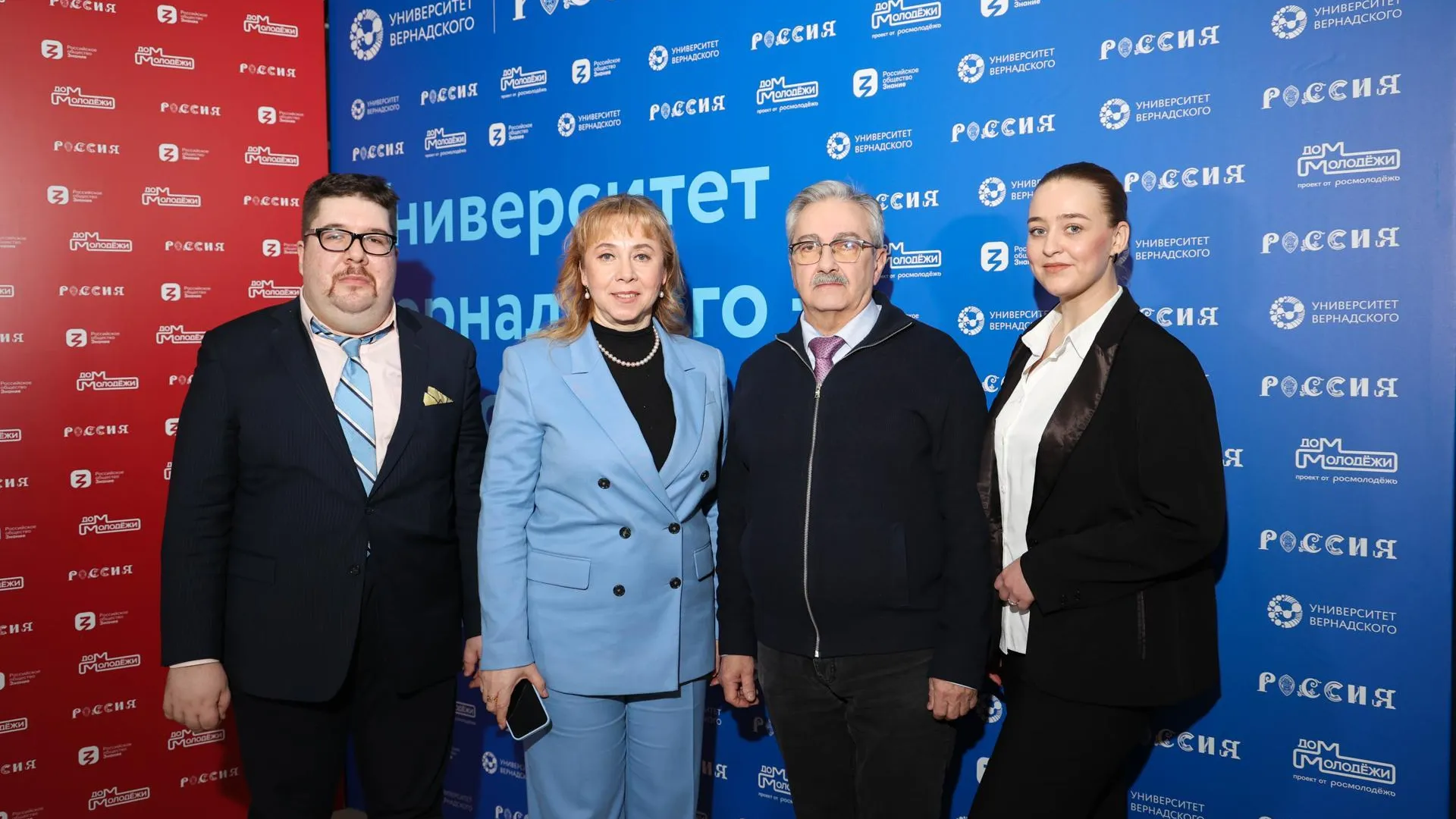 Сотрудники онкодиспансера Подмосковья поучаствовали в выставке‑форуме «Россия»