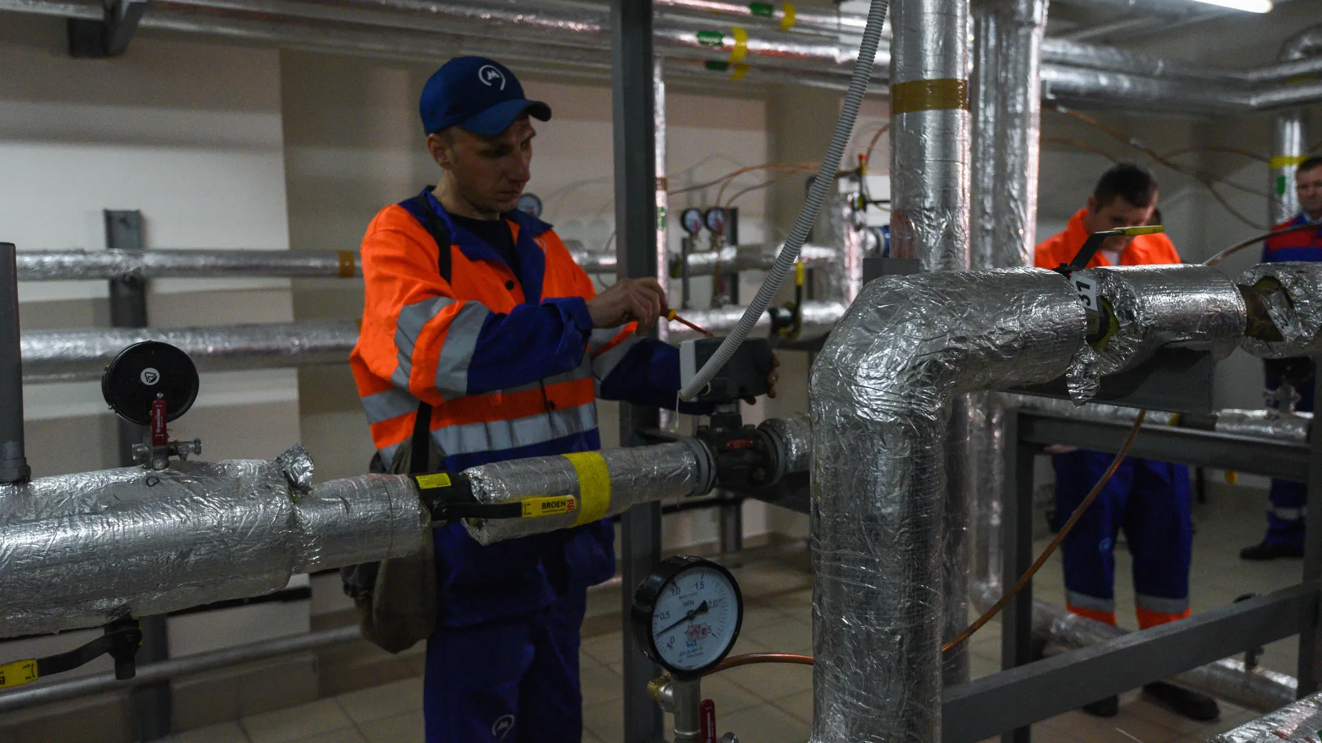 «МОЭК» впервые повысил температуру теплоносителя в связи с похолоданием в Москве