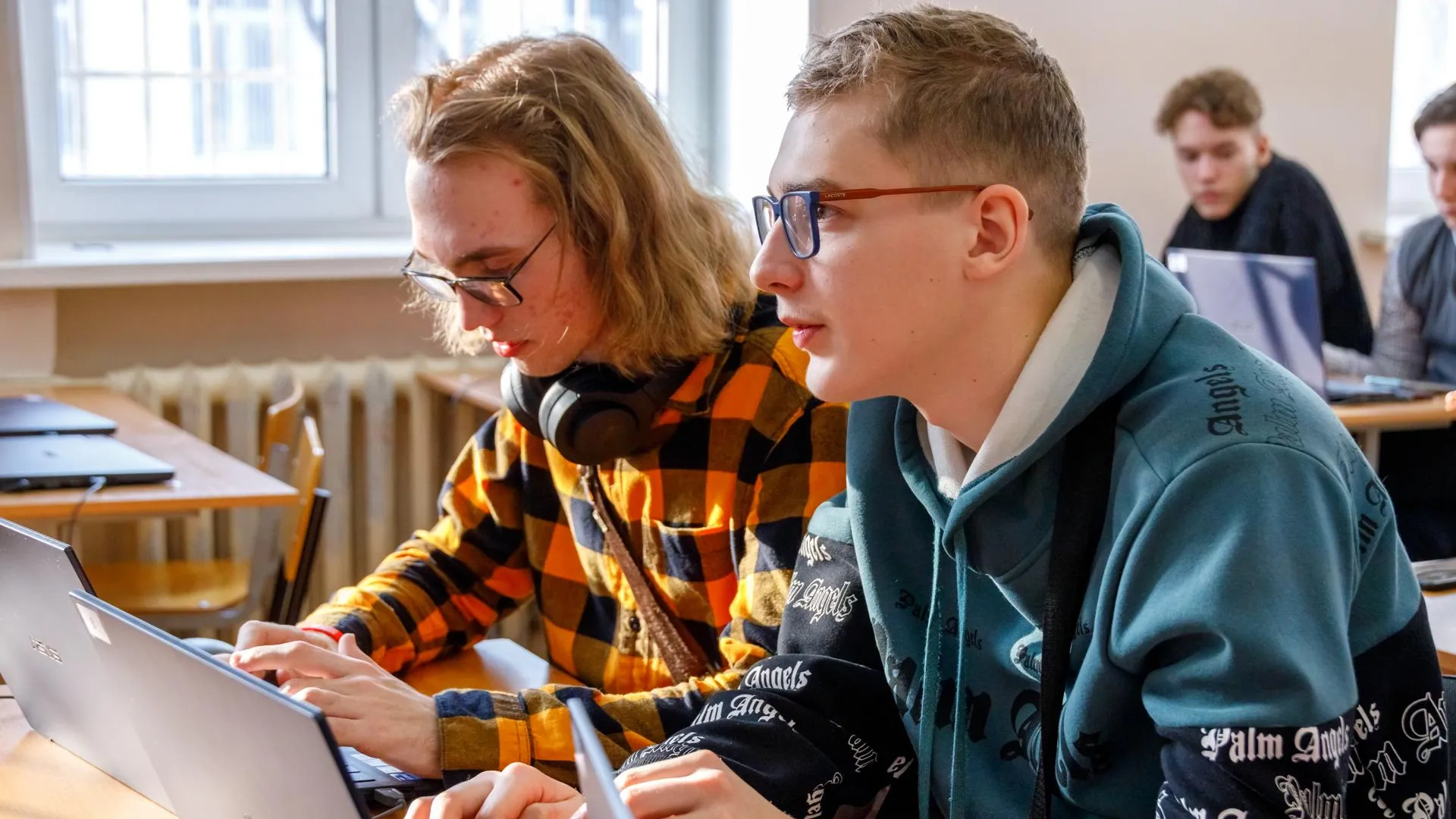 Ученики 8–11 классов школ Подмосковья смогут бесплатно изучить Python