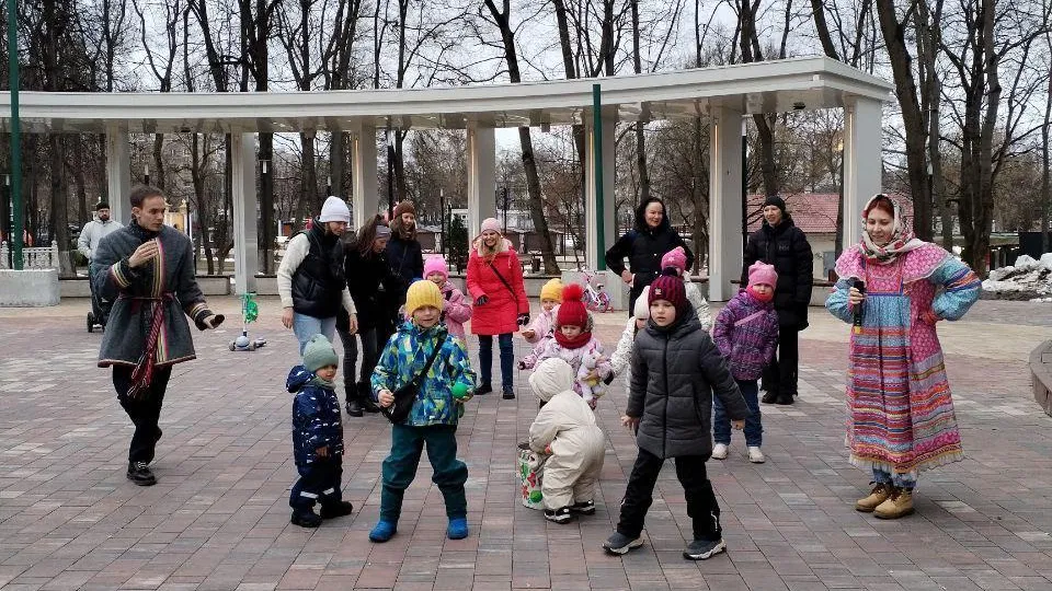 Совместные пробежки и мастер-классы проведут в парках Подольска в течение недели