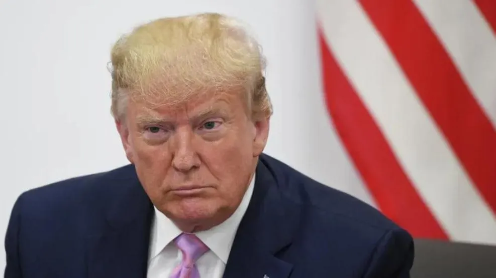 Трамп в шутку признался, что хотел бы стать папой римским