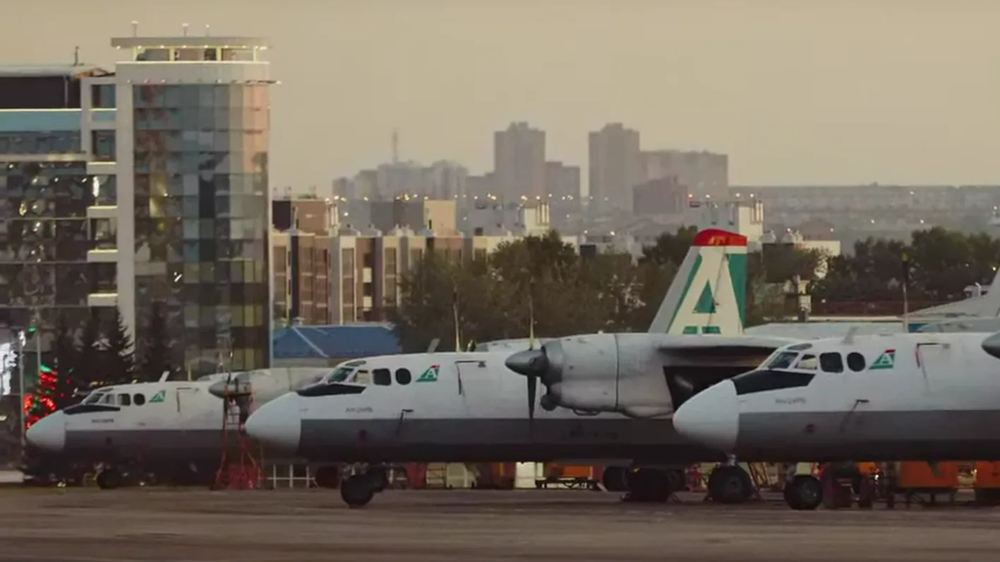У стюардессы разбившегося Ан-24 осталось двое детей