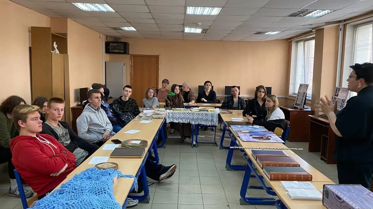 В колледже «Энергия» в Реутове прошла выставка‑квест «Народный артист»