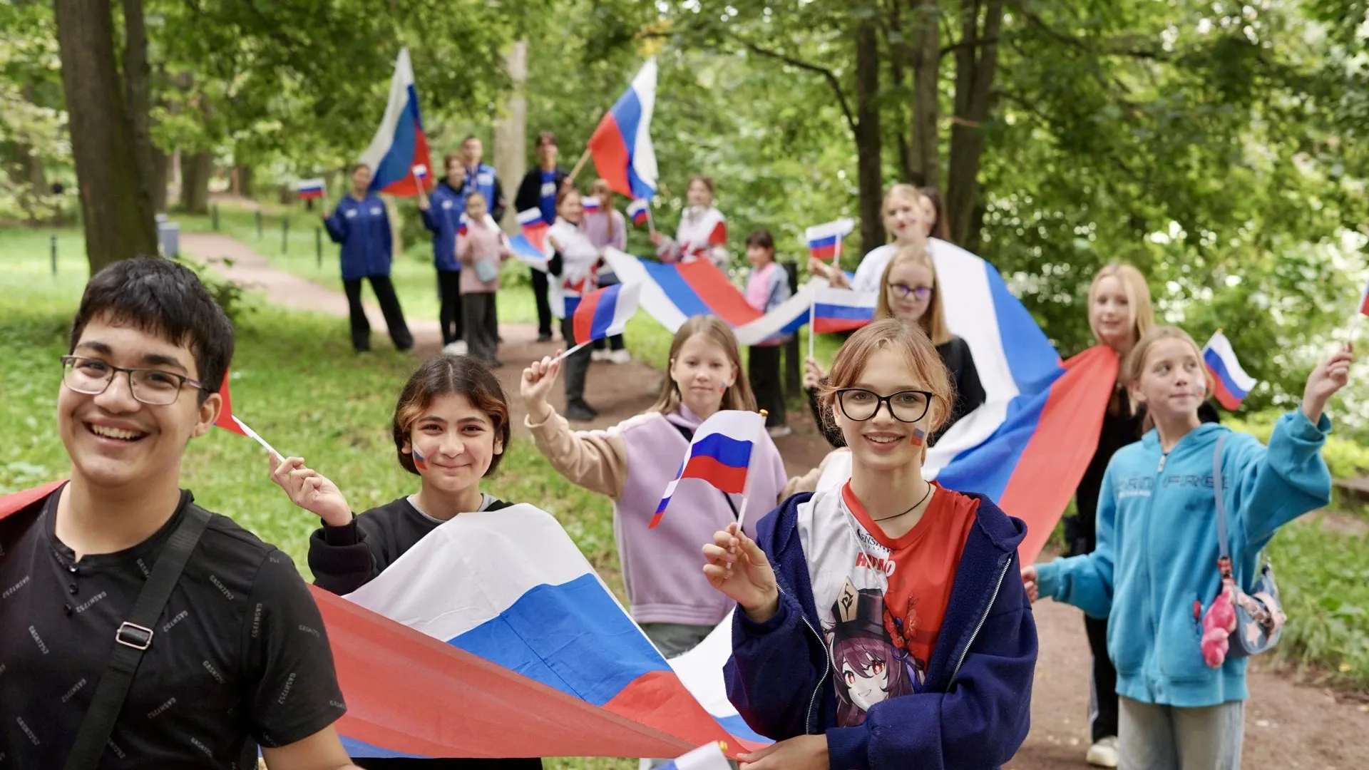 Парки Подмосковья проведут 12 июня программу ко Дню России