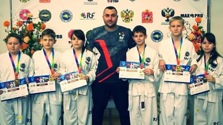 Спортсмены из Котельников выиграли 11 медалей на первенстве по универсальному бою