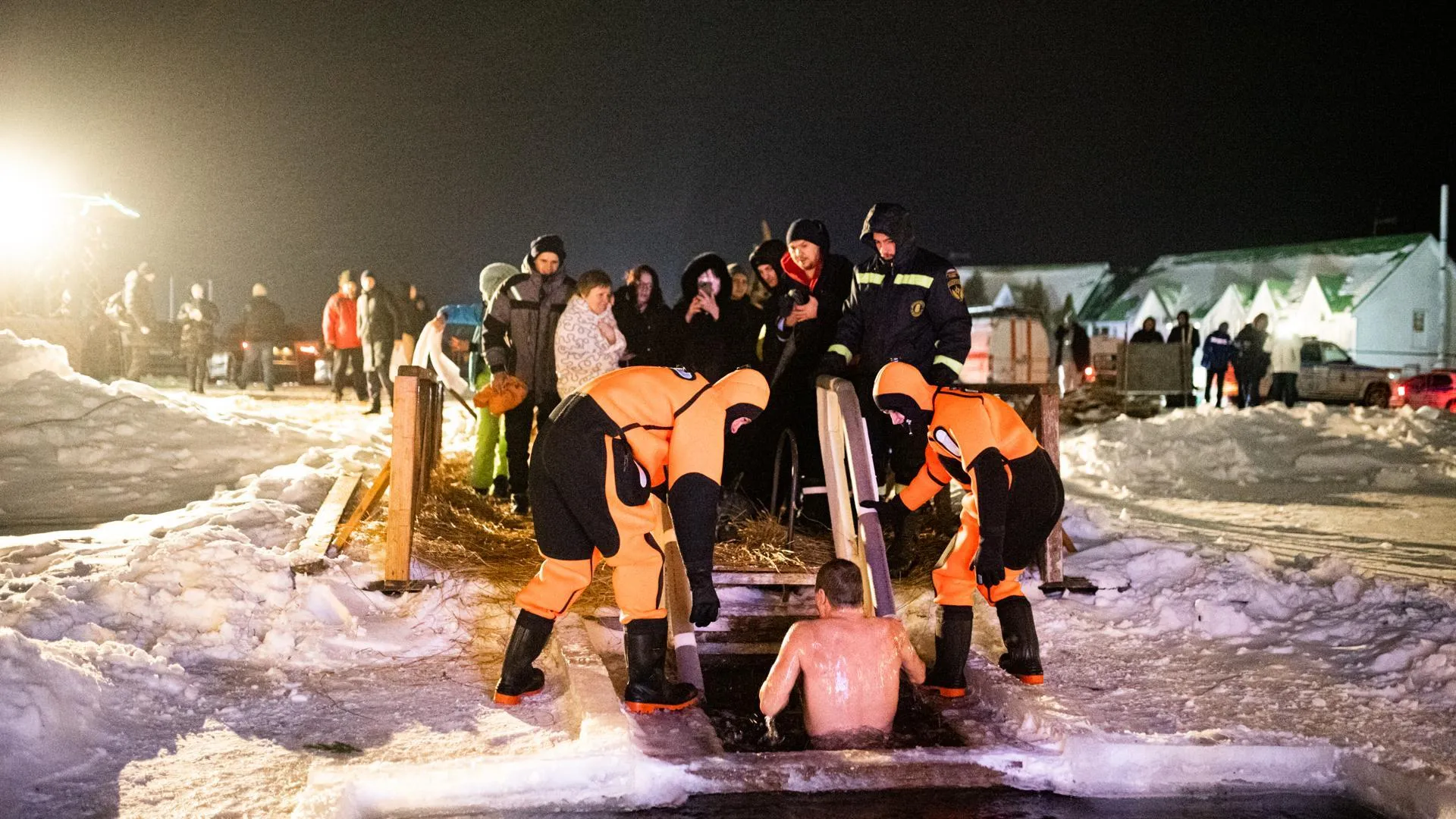 В Дмитровском округе организуют три места для омовений в ночь с 18 на 19 января
